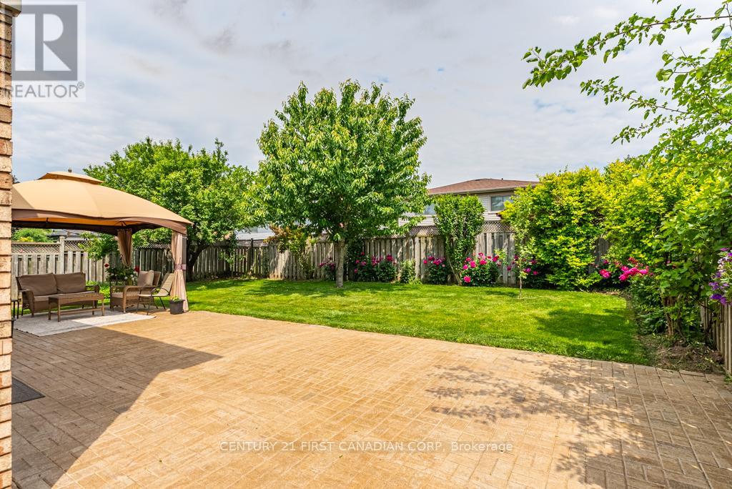 169 Ashley Crescent, London South, Ontario  N6E 3P9 - Photo 39 - X12551822