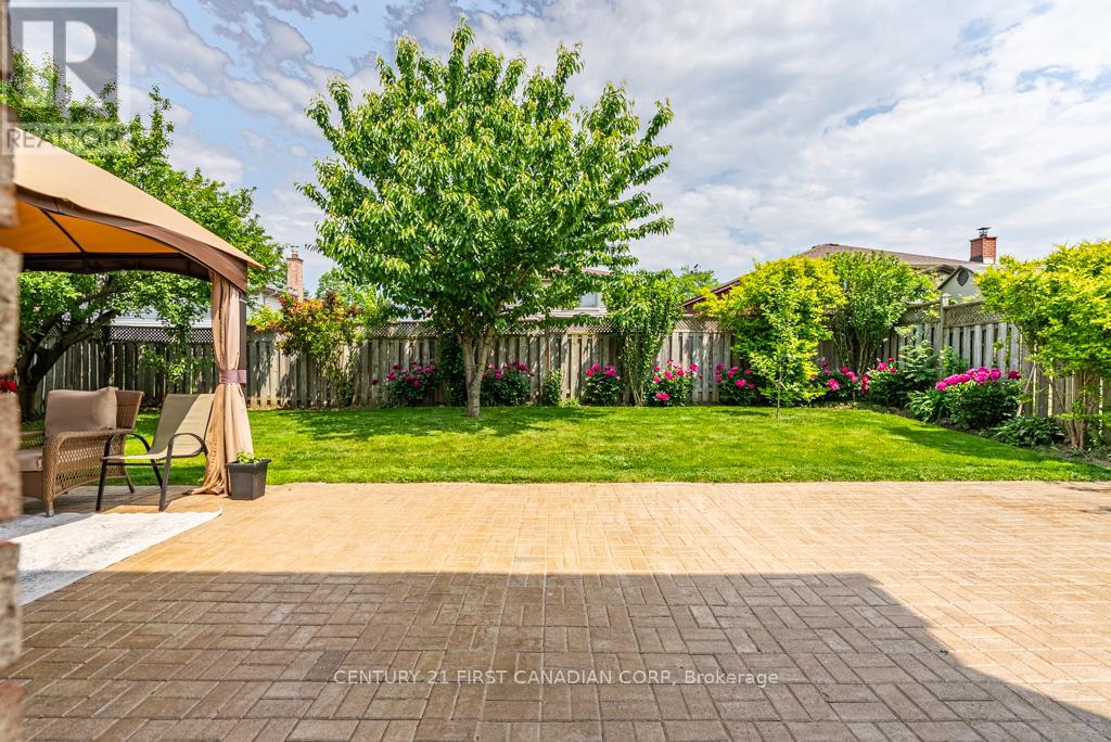 169 Ashley Crescent, London South, Ontario  N6E 3P9 - Photo 41 - X12551822