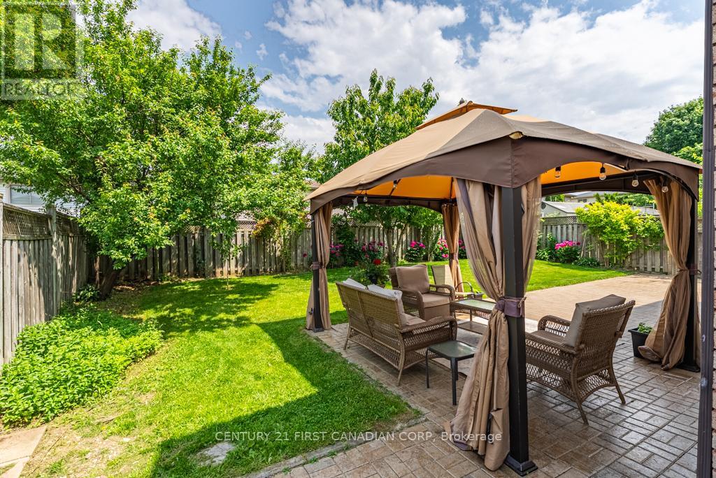 169 Ashley Crescent, London South, Ontario  N6E 3P9 - Photo 46 - X12551822