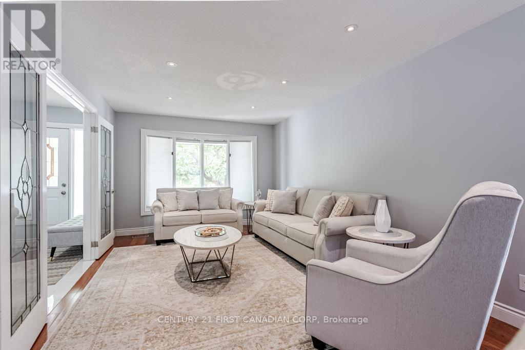 169 Ashley Crescent, London South, Ontario  N6E 3P9 - Photo 9 - X12551822