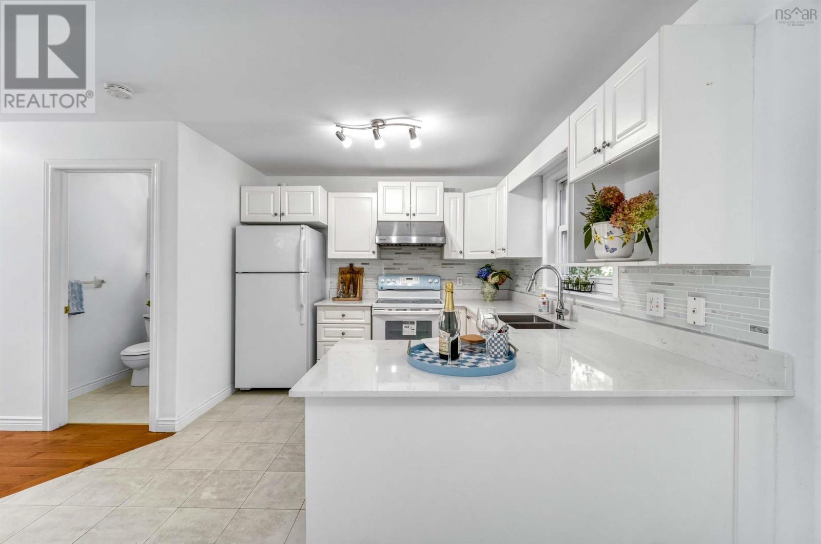 77 Amin Street, Bedford, Nova Scotia  B4A 4B8 - Photo 13 - 202524202