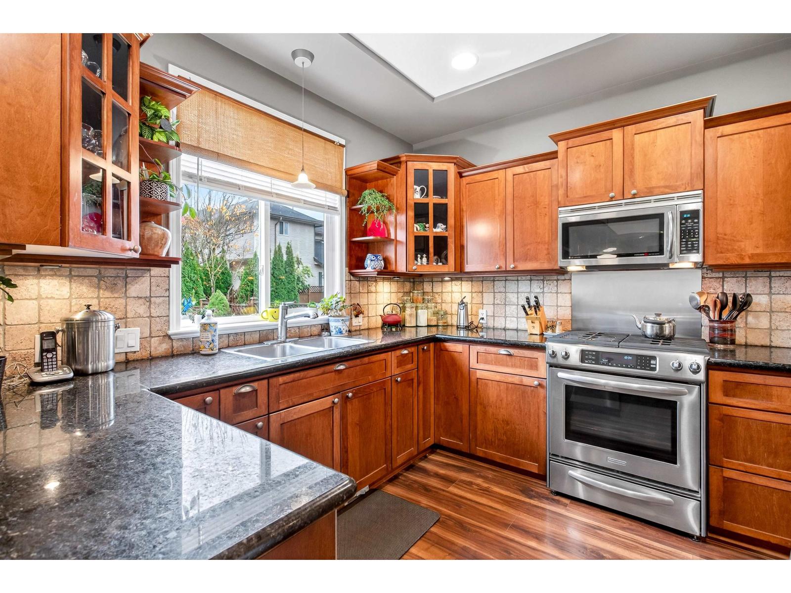 16728 62a Avenue, Surrey, British Columbia  V3S 9L3 - Photo 13 - R3067843