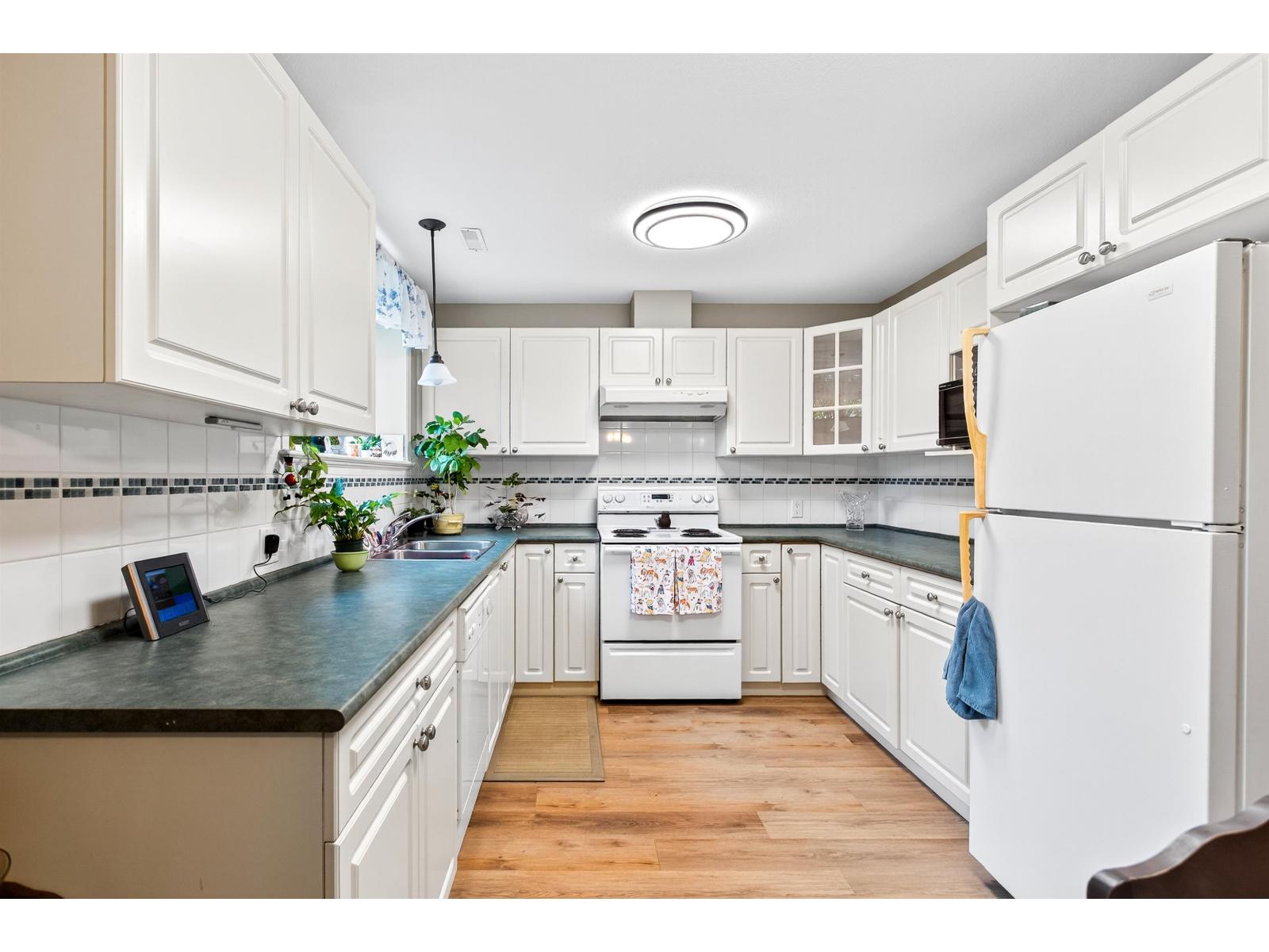 16728 62a Avenue, Surrey, British Columbia  V3S 9L3 - Photo 31 - R3067843