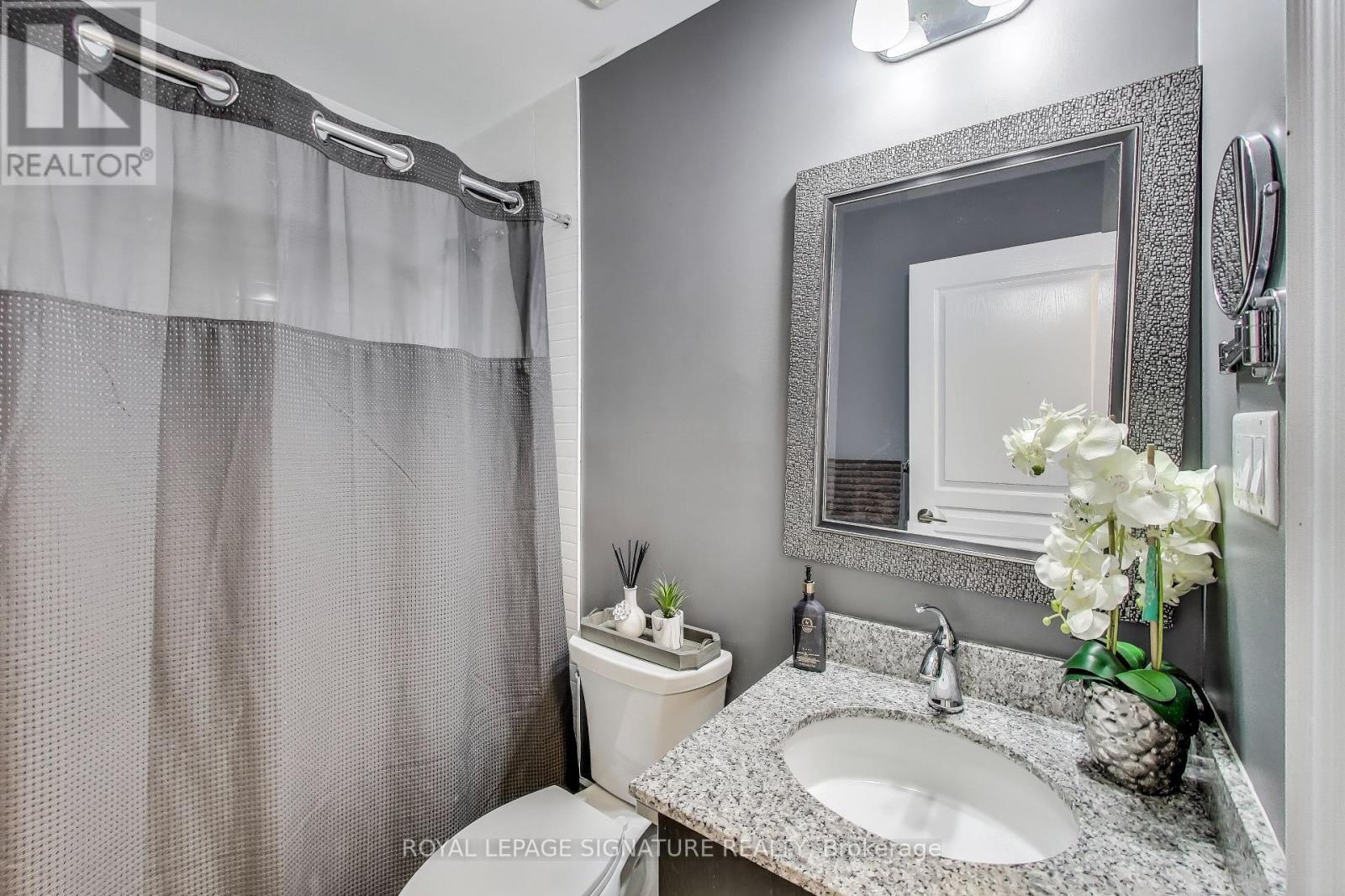 405 - 3170 Erin Mills Parkway, Mississauga, Ontario  L5L 0B6 - Photo 14 - W12551676