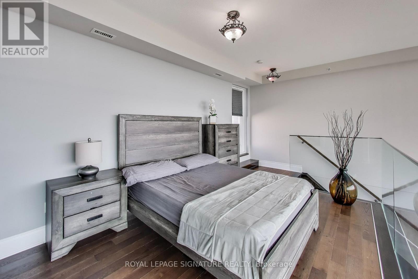 405 - 3170 Erin Mills Parkway, Mississauga, Ontario  L5L 0B6 - Photo 18 - W12551676