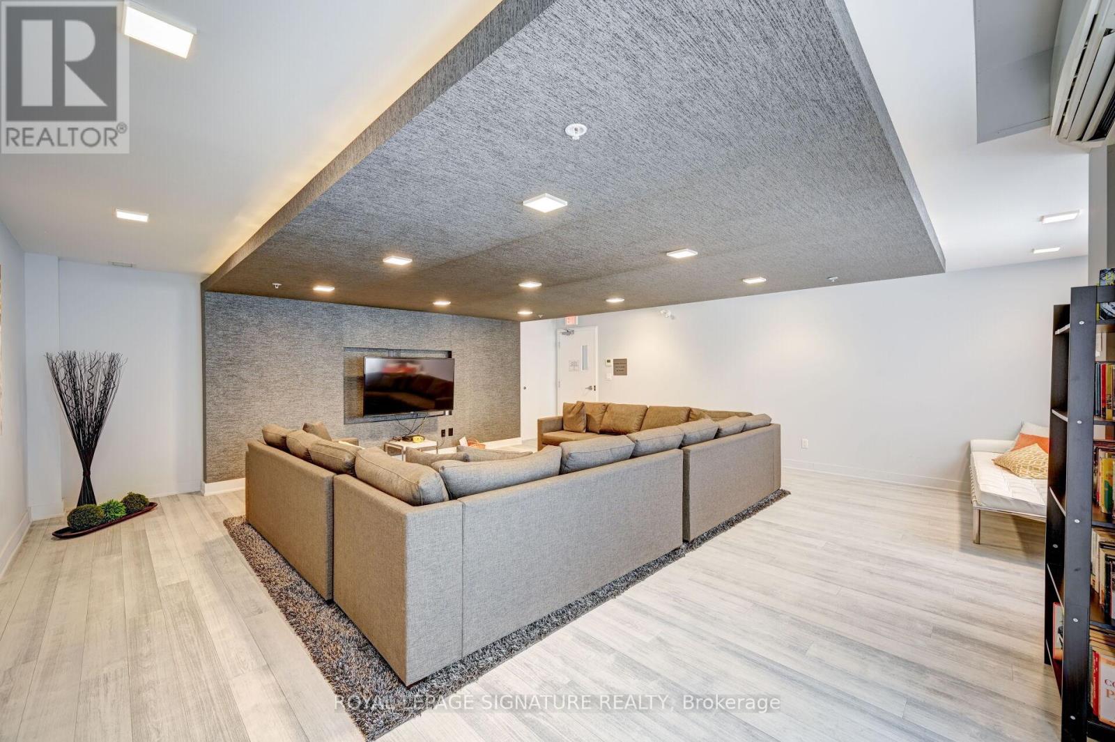 405 - 3170 Erin Mills Parkway, Mississauga, Ontario  L5L 0B6 - Photo 30 - W12551676