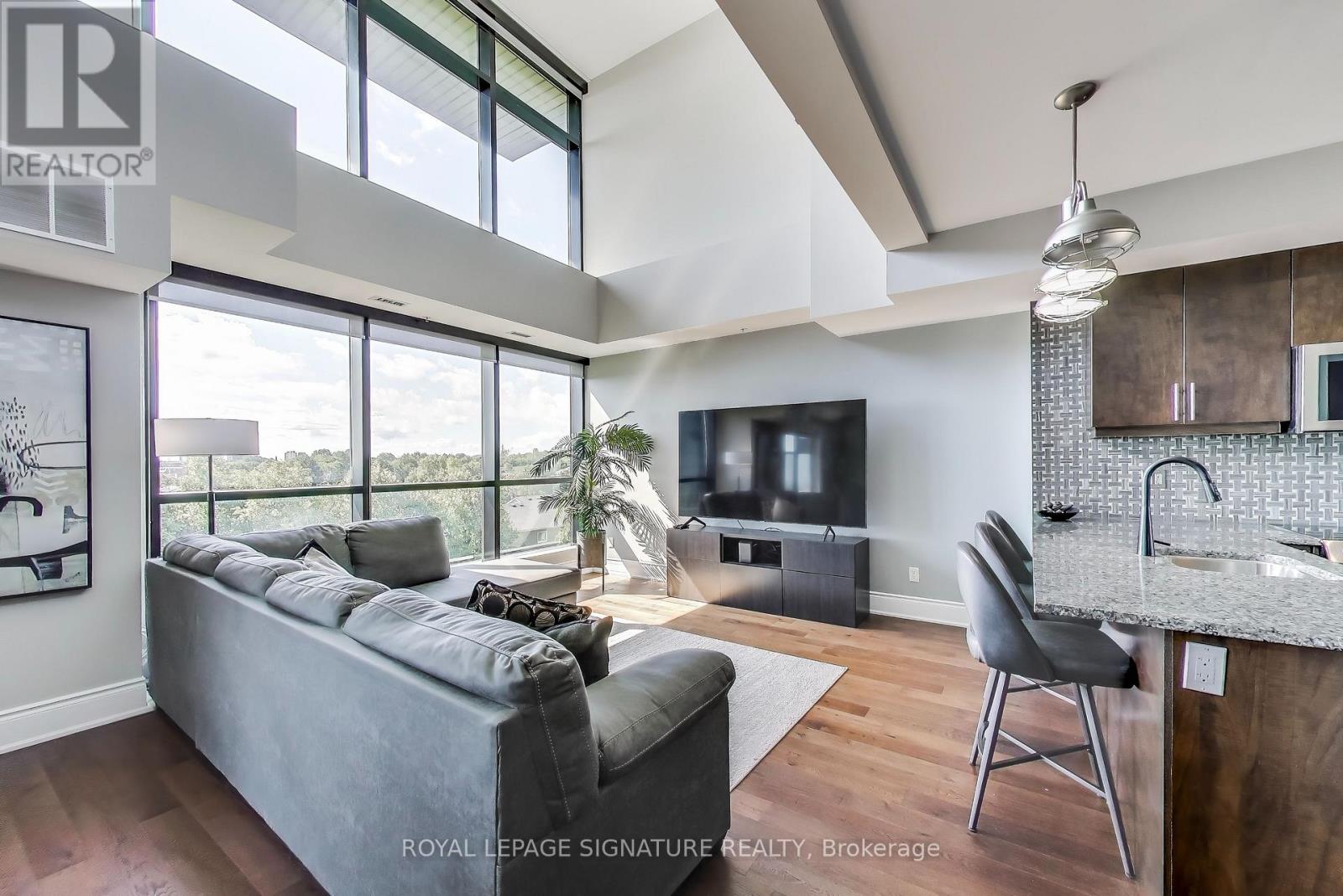 405 - 3170 Erin Mills Parkway, Mississauga, Ontario  L5L 0B6 - Photo 7 - W12551676