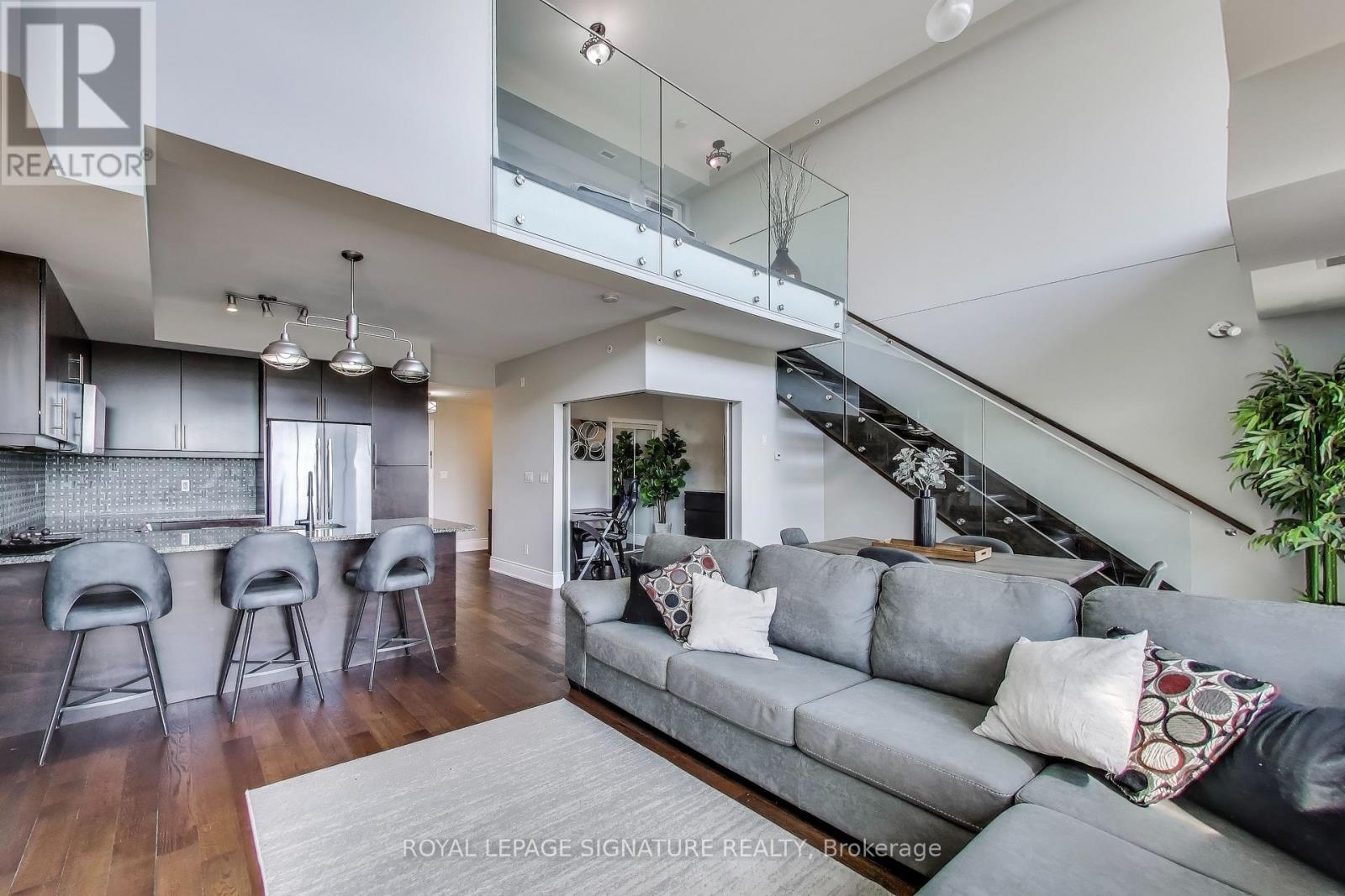 405 - 3170 Erin Mills Parkway, Mississauga, Ontario  L5L 0B6 - Photo 9 - W12551676