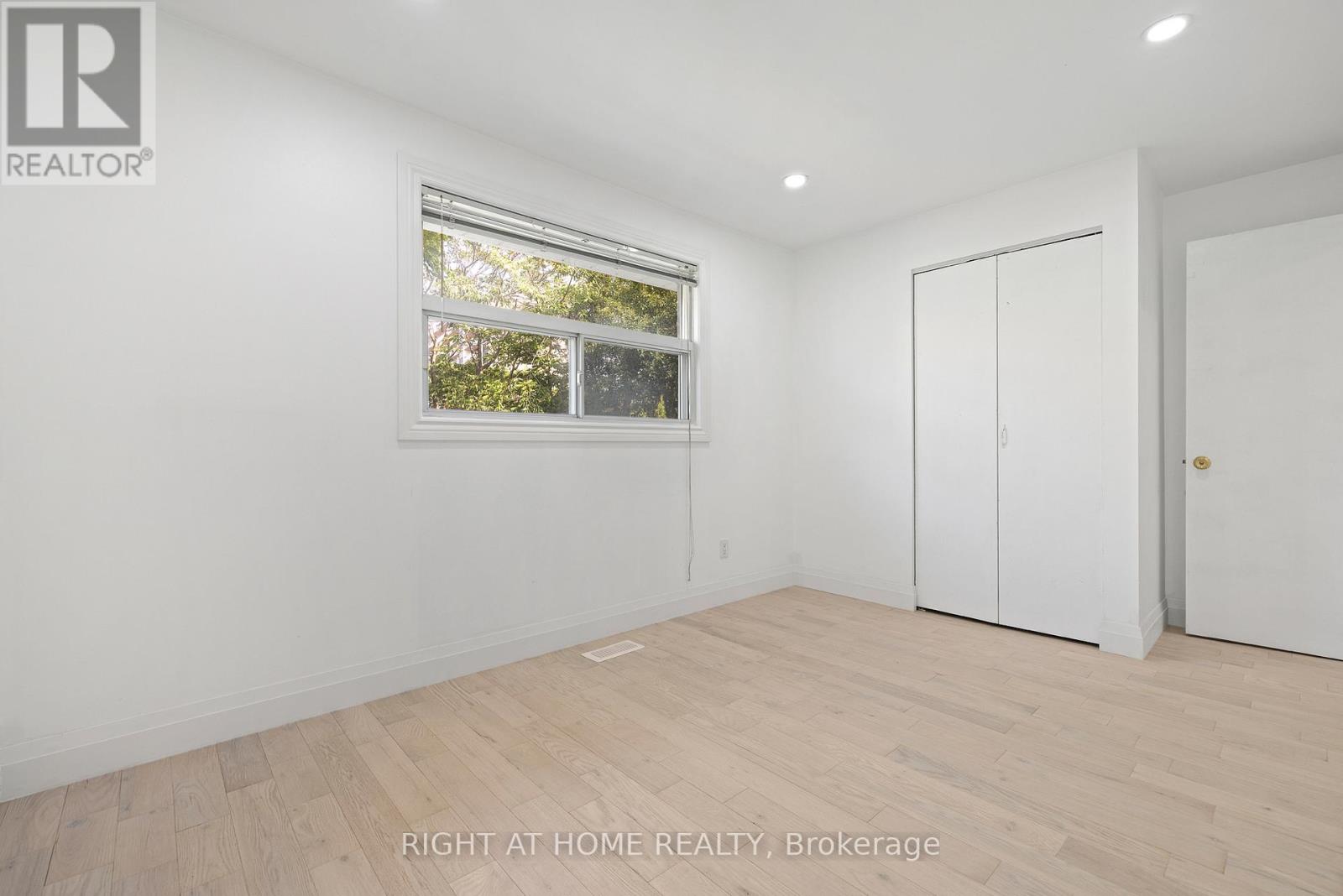 1147 Saturnia Crescent, Mississauga, Ontario  L4Y 2M2 - Photo 29 - W12551722