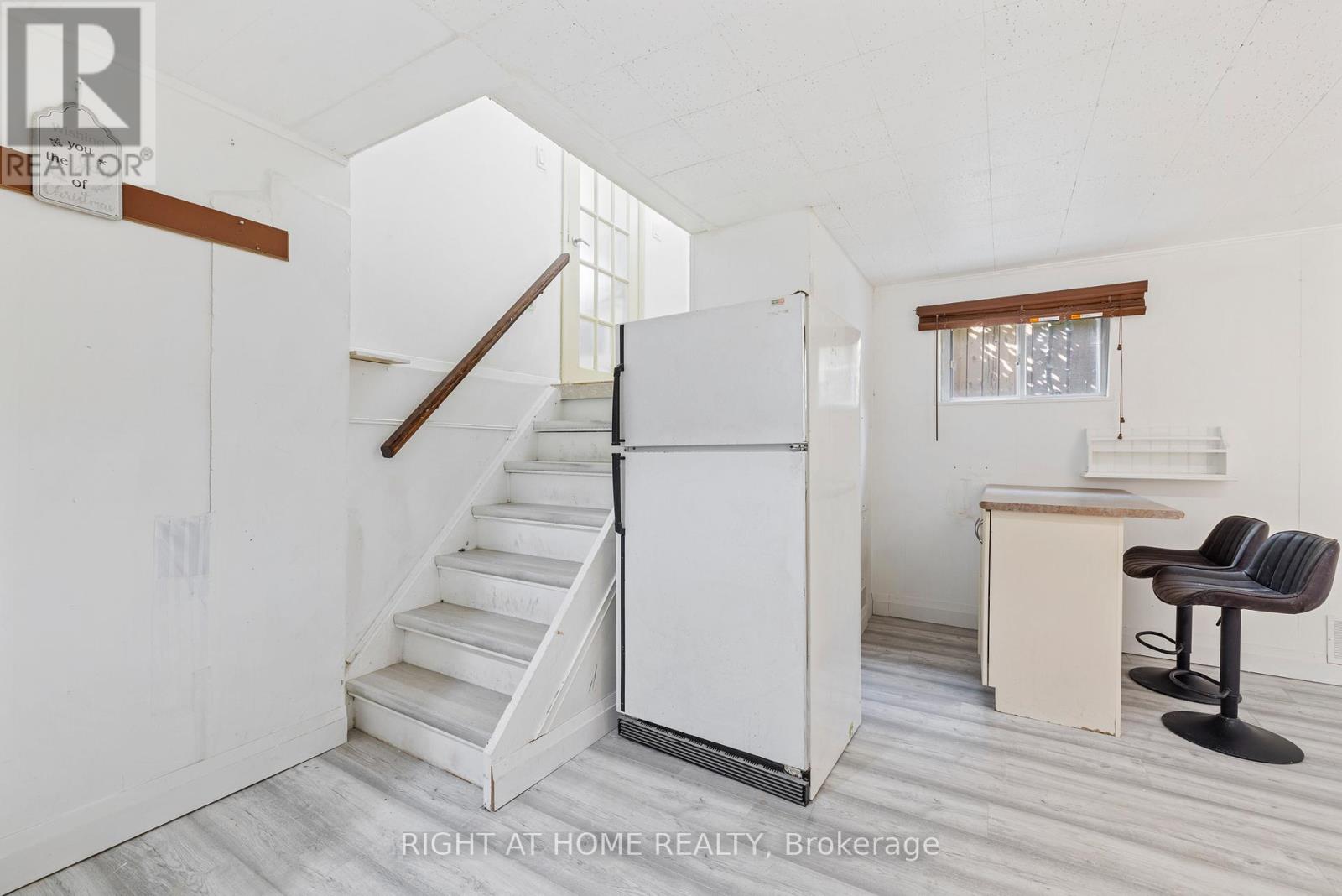 1147 Saturnia Crescent, Mississauga, Ontario  L4Y 2M2 - Photo 32 - W12551722