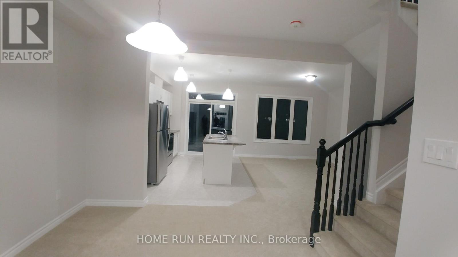 522 Cope Drive, Ottawa, Ontario  K2V 0N8 - Photo 4 - X12551838