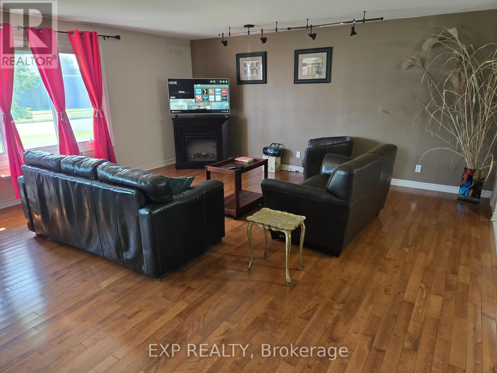 1990 Belcourt Boulevard, Ottawa, Ontario  K1C 1M5 - Photo 6 - X12551846