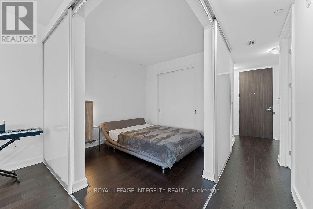 1908 - 111 Champagne Avenue S, Ottawa, Ontario  K1S 5V3 - Photo 12 - X12551864