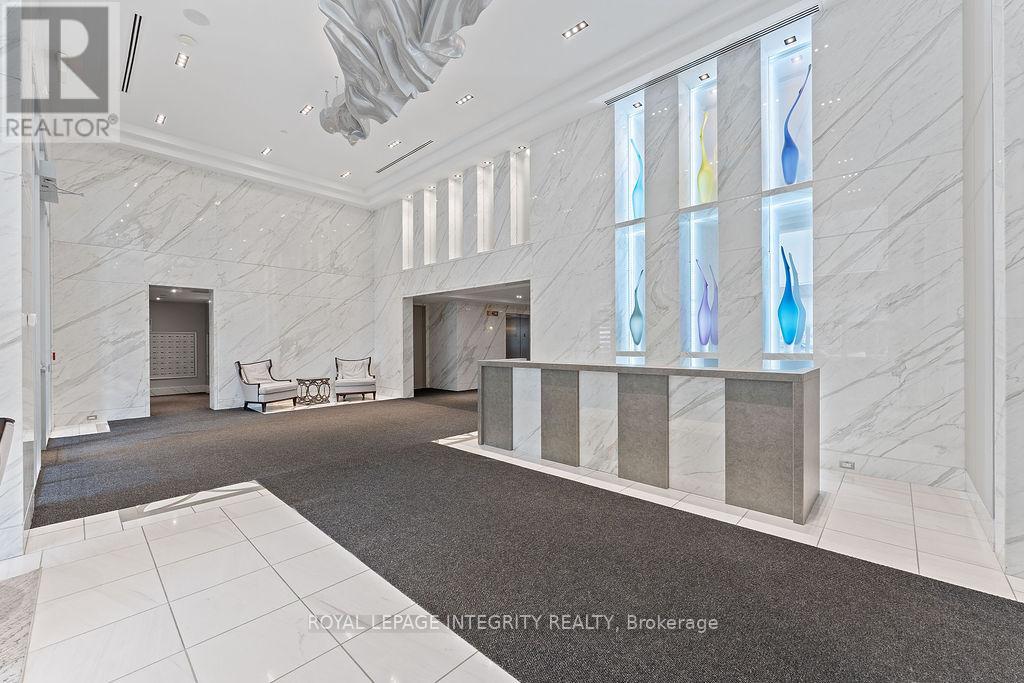 1908 - 111 Champagne Avenue S, Ottawa, Ontario  K1S 5V3 - Photo 6 - X12551864