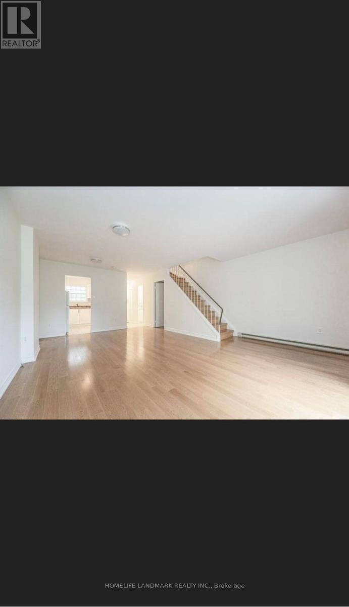 38 - 178 Westcourt Place, Waterloo, Ontario  N2L 2R7 - Photo 6 - X12551592