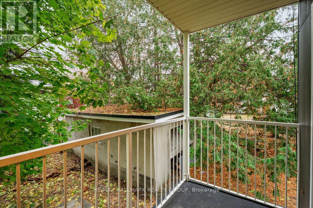 1 - 552 Mcleod Street, Ottawa, Ontario  K1R 5R3 - Photo 13 - X12551932
