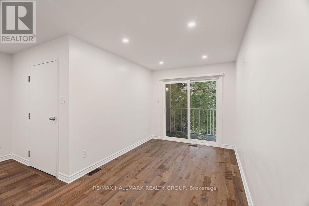 1 - 552 Mcleod Street, Ottawa, Ontario  K1R 5R3 - Photo 14 - X12551932