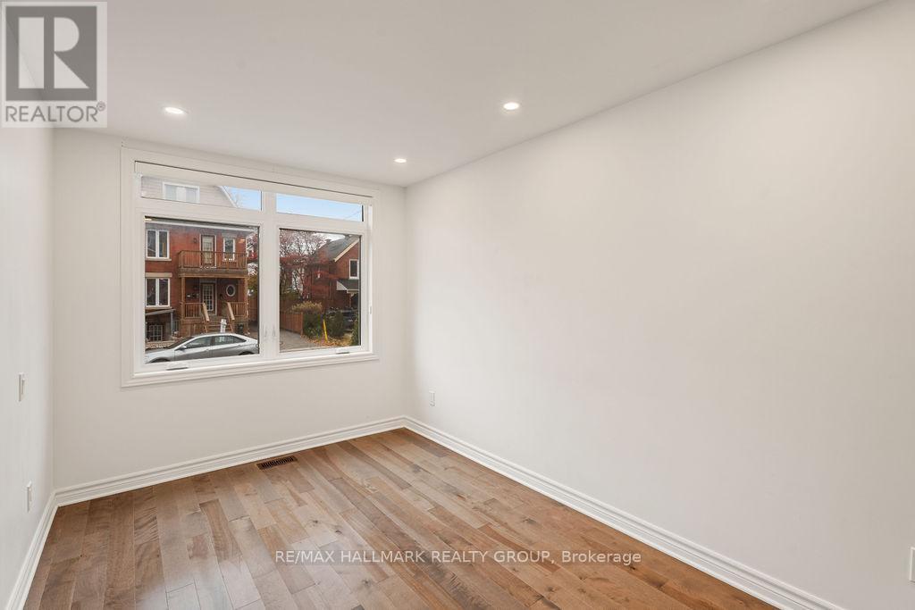 1 - 552 Mcleod Street, Ottawa, Ontario  K1R 5R3 - Photo 20 - X12551932