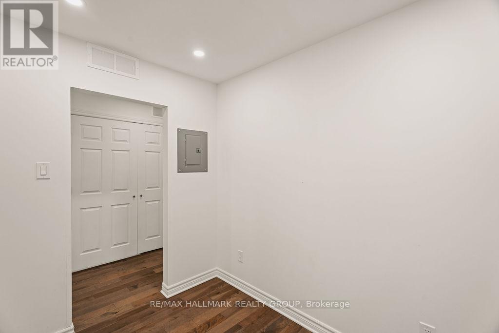 1 - 552 Mcleod Street, Ottawa, Ontario  K1R 5R3 - Photo 24 - X12551932