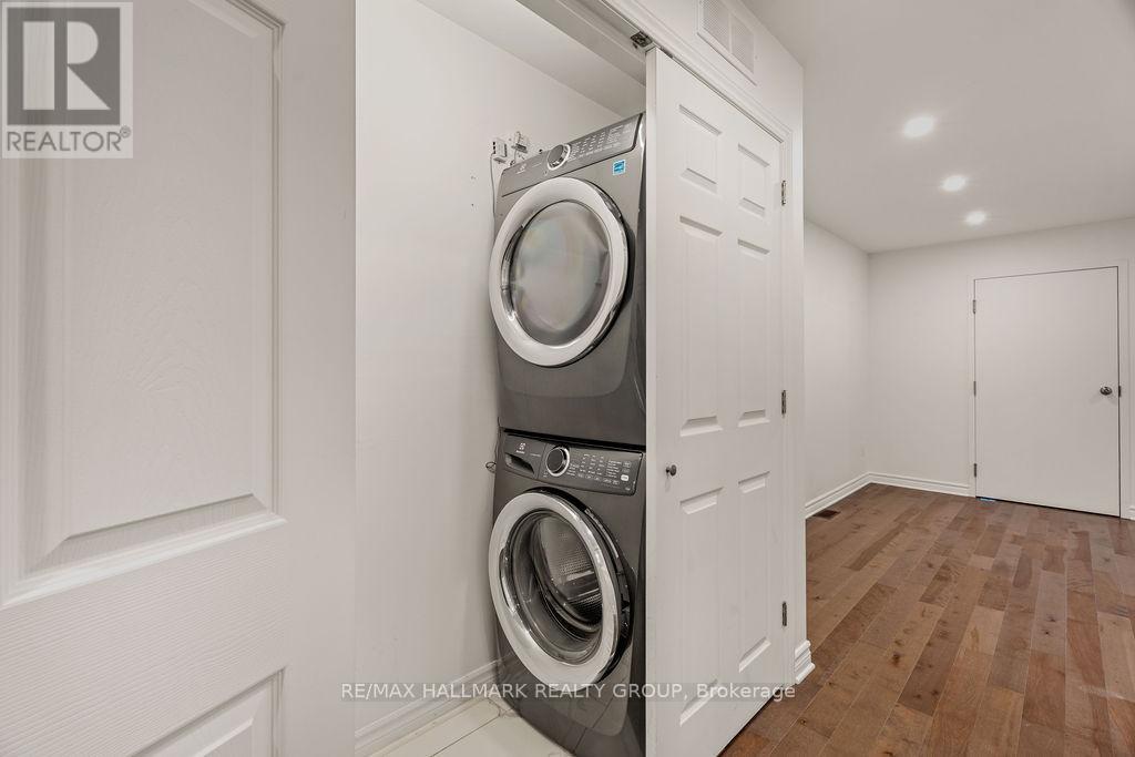 1 - 552 Mcleod Street, Ottawa, Ontario  K1R 5R3 - Photo 26 - X12551932