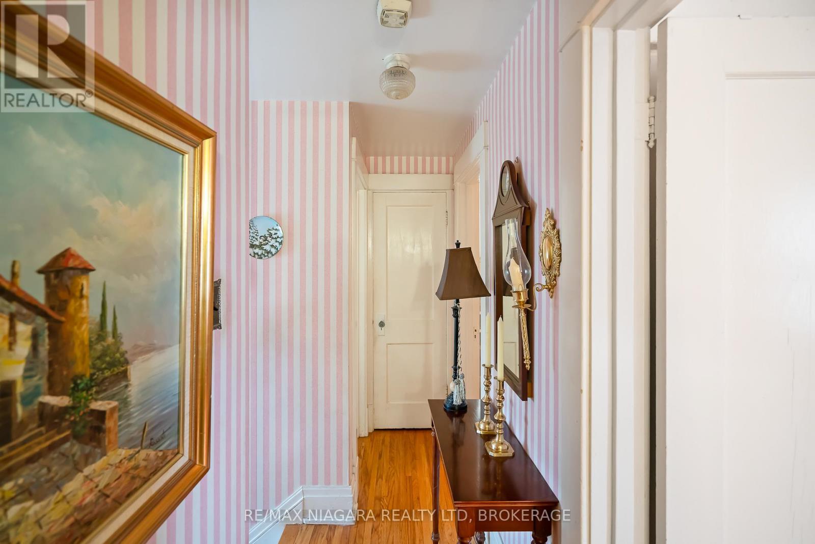 4494 Huron Street, Niagara Falls, Ontario  L2E 2H3 - Photo 27 - X12551890