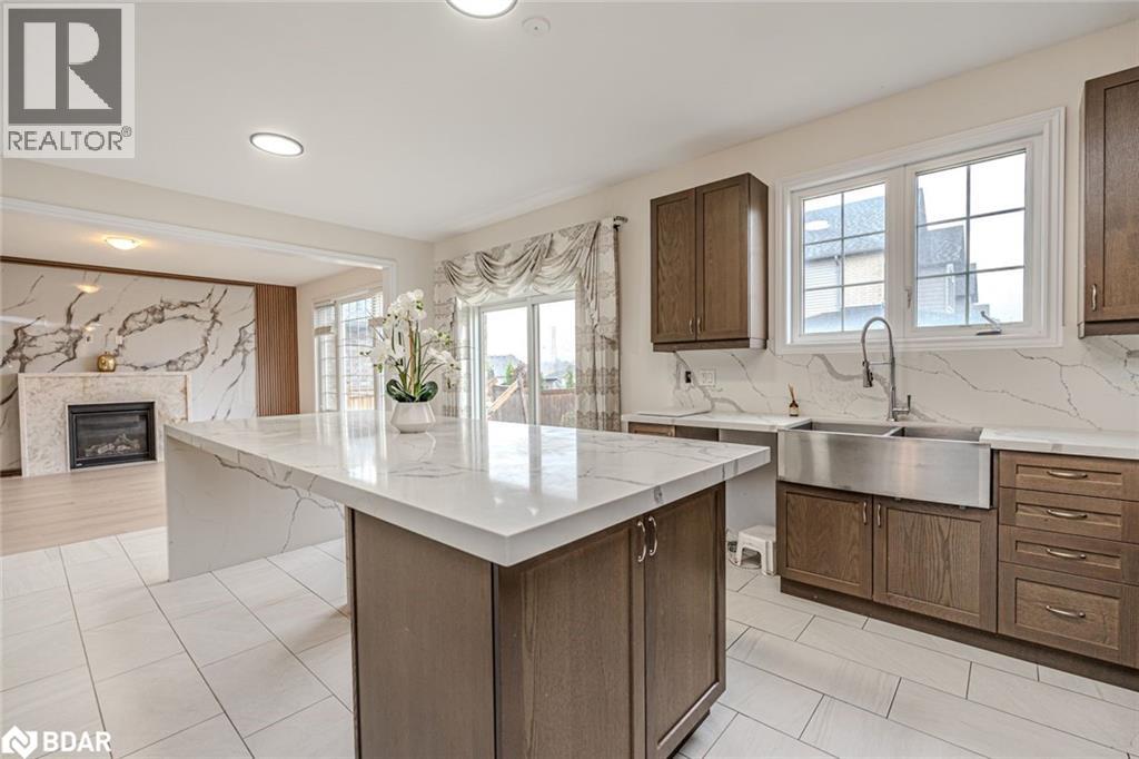 3027 Monarch Drive, Orillia, Ontario  L3V 8K3 - Photo 4 - 40788808