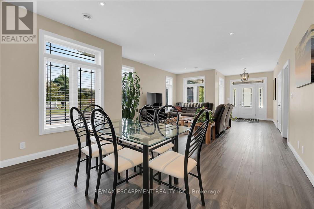 24 - 740 Main Street E, Haldimand, Ontario  N1A 0B3 - Photo 16 - X12551734