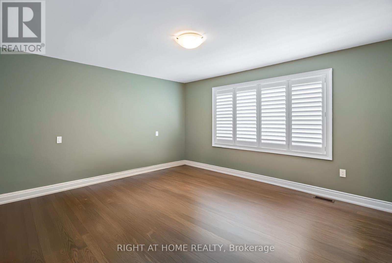 7 Windsor Circle, Niagara-On-The-Lake, Ontario  L0S 1J0 - Photo 20 - X12551758