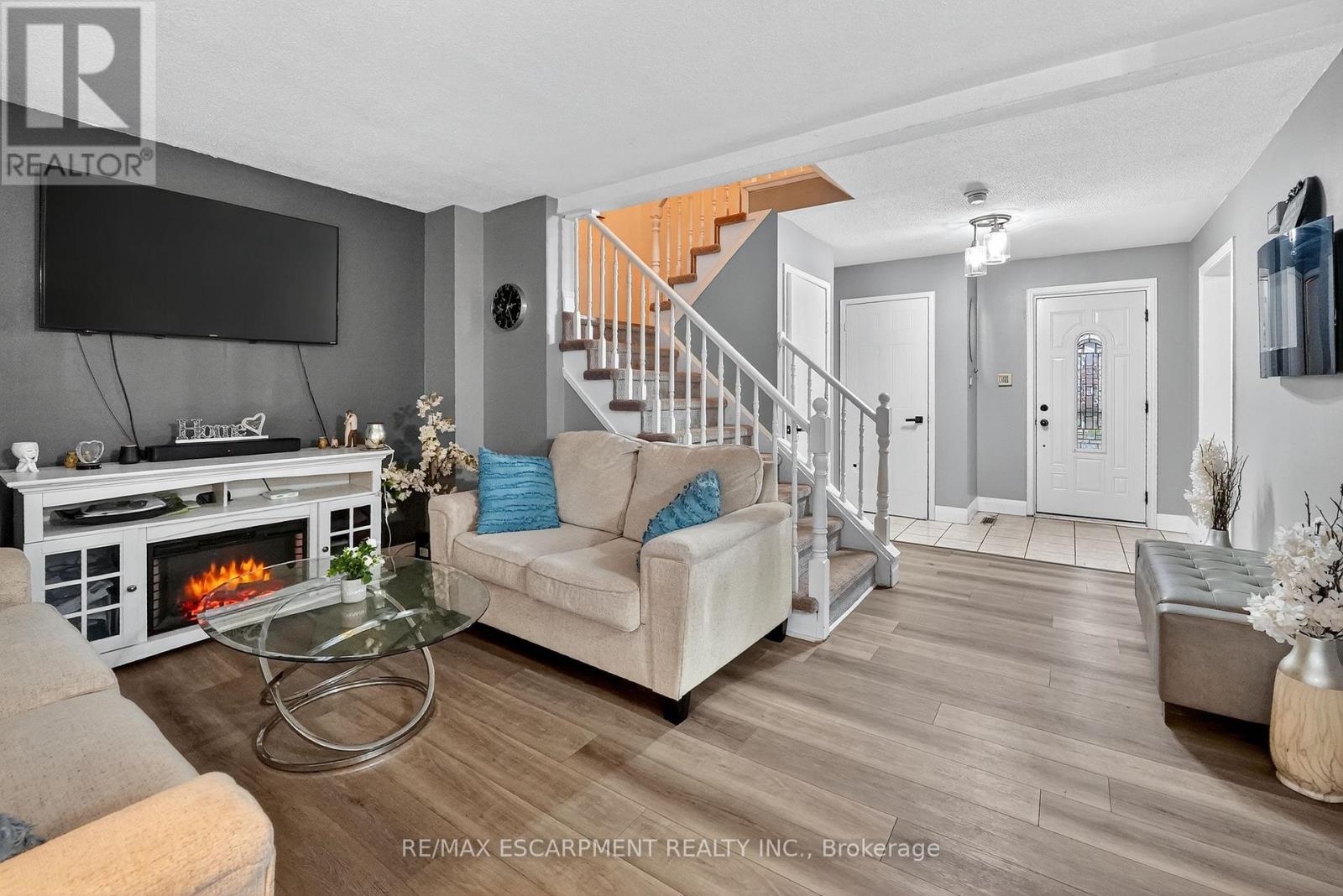 4 Pleasant Grove Terrace, Grimsby, Ontario  L3M 5G8 - Photo 11 - X12551760