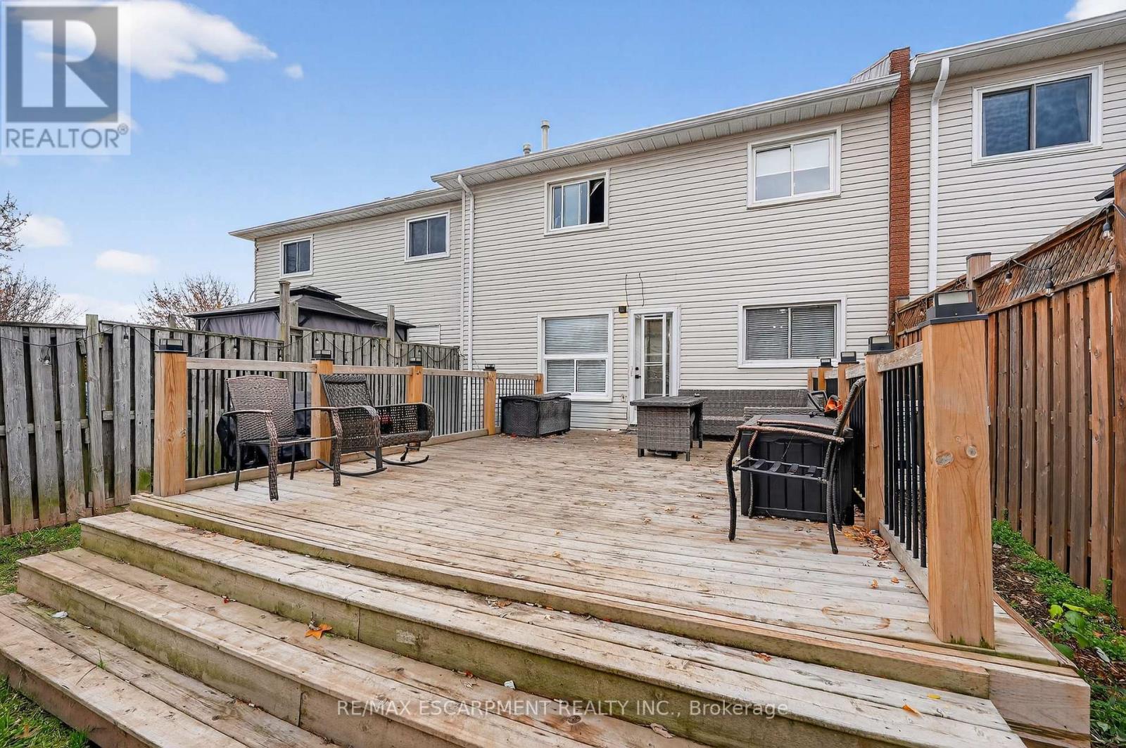 4 Pleasant Grove Terrace, Grimsby, Ontario  L3M 5G8 - Photo 20 - X12551760