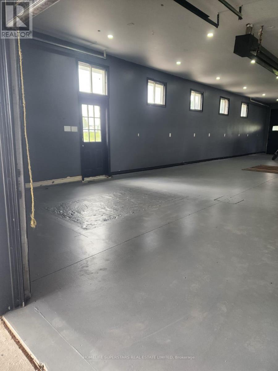 1988 River Road, London East, Ontario  N5W 6C2 - Photo 11 - X12551764