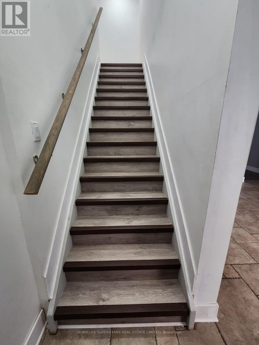 1988 River Road, London East, Ontario  N5W 6C2 - Photo 17 - X12551764