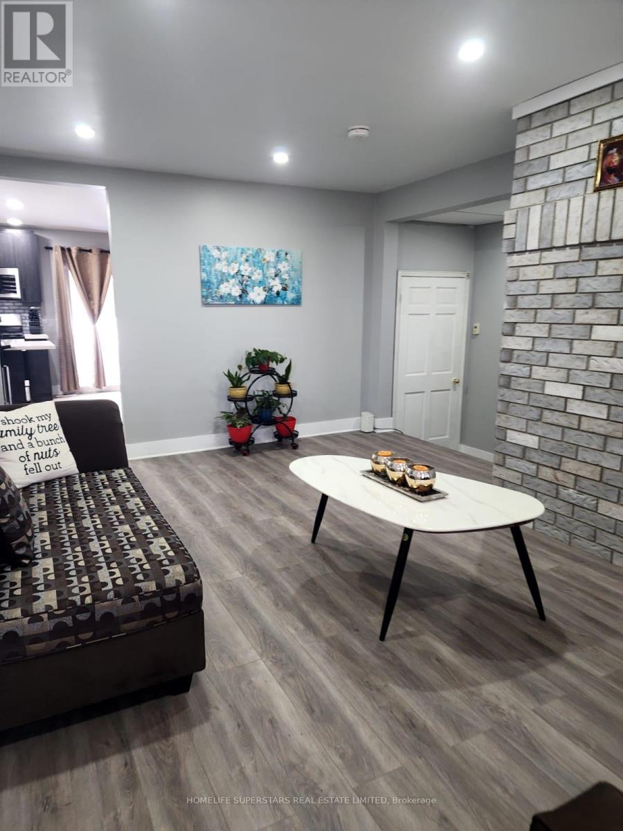 1988 River Road, London East, Ontario  N5W 6C2 - Photo 23 - X12551764