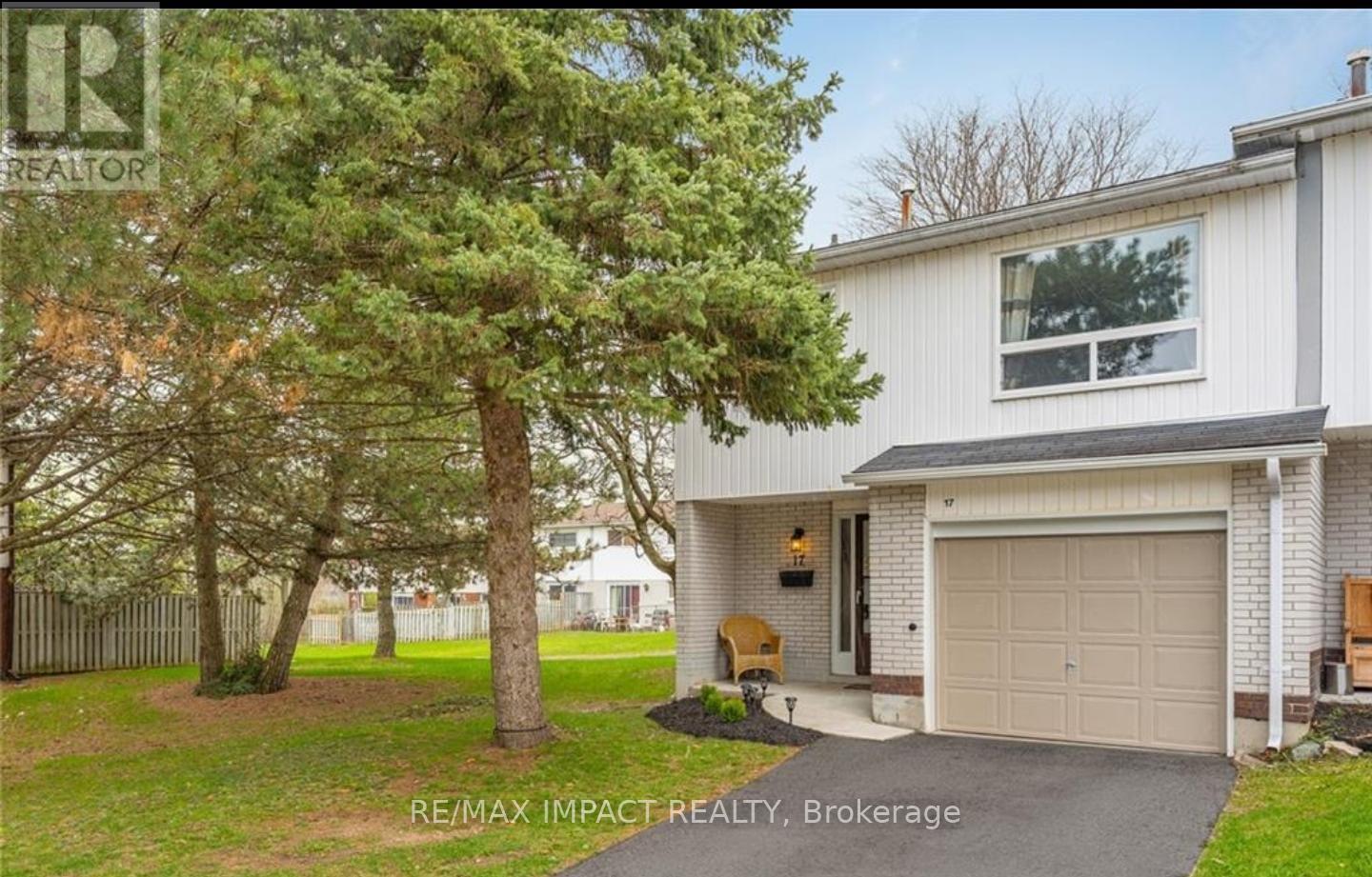 17 - 285 BLUEVALE STREET N, Waterloo, Ontario