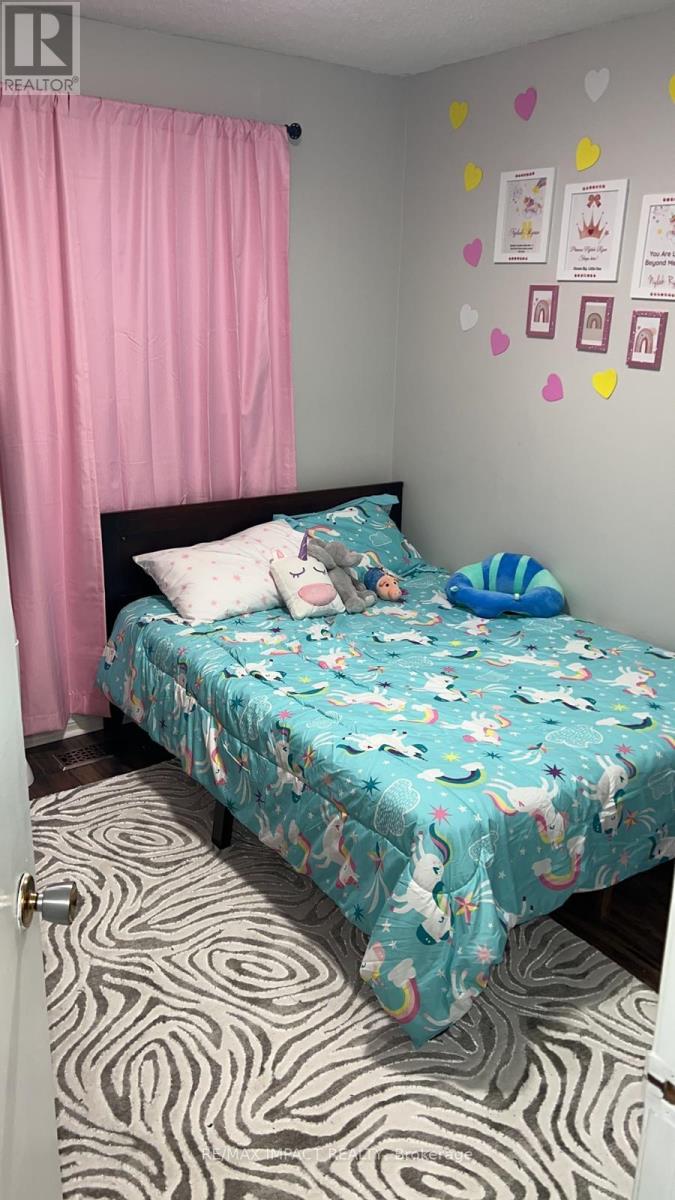 17 - 285 Bluevale Street N, Waterloo, Ontario  N2J 4L8 - Photo 10 - X12551782