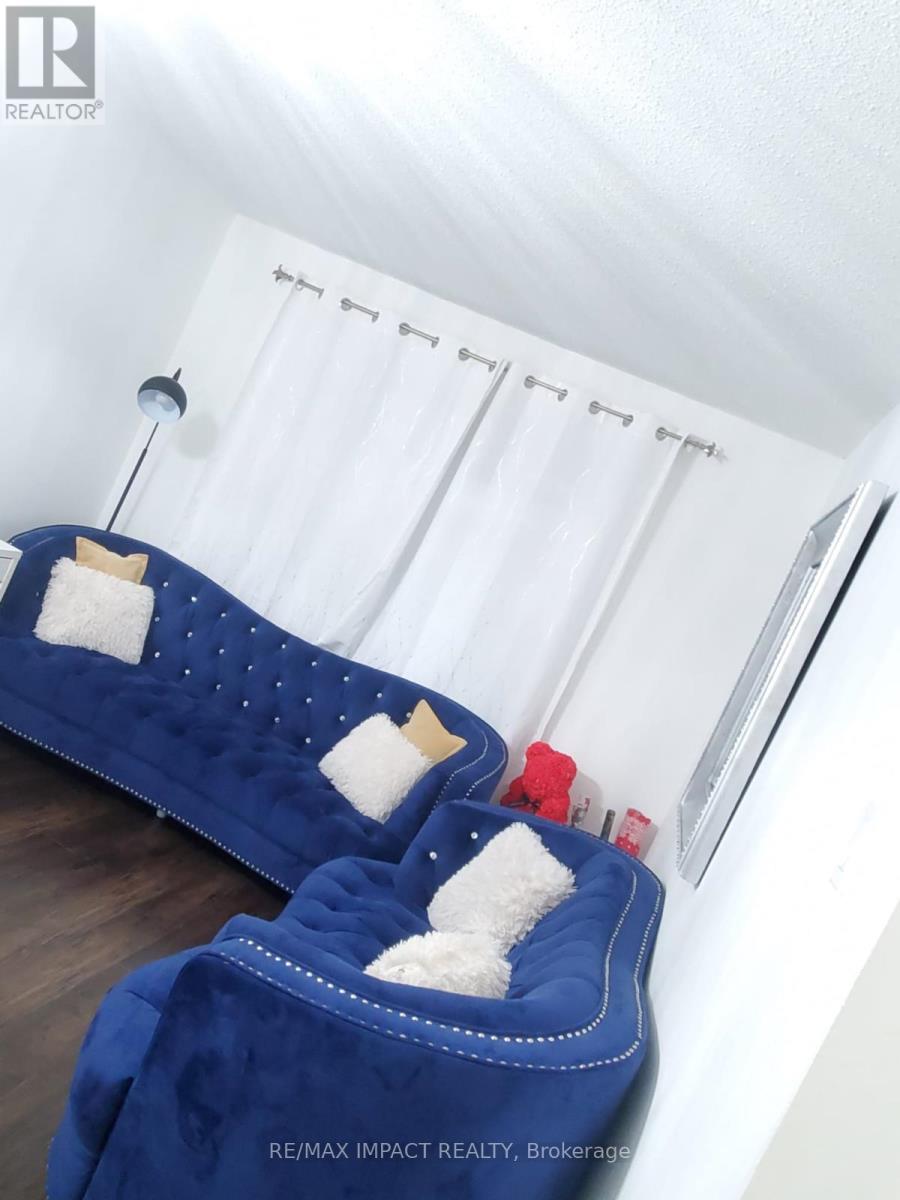 17 - 285 Bluevale Street N, Waterloo, Ontario  N2J 4L8 - Photo 4 - X12551782