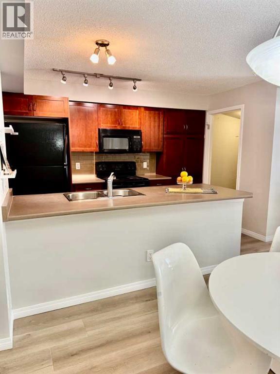 214 Mckenzie Towne Lane Se, Calgary, Alberta  T2Z 0C4 - Photo 2 - A2245876