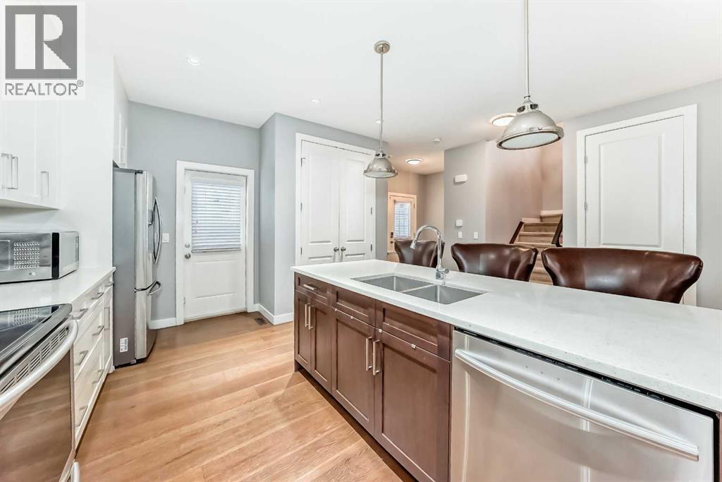 512 Baysprings Lane Sw, Airdrie, Alberta  T4B 3X8 - Photo 10 - A2270941