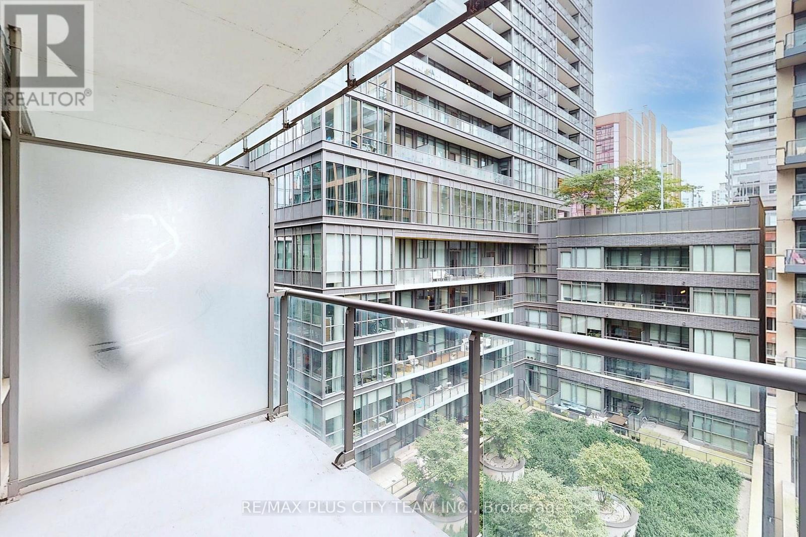 712 - 25 Oxley Street, Toronto, Ontario M5V 2J5 - Photo 7 - C12456366