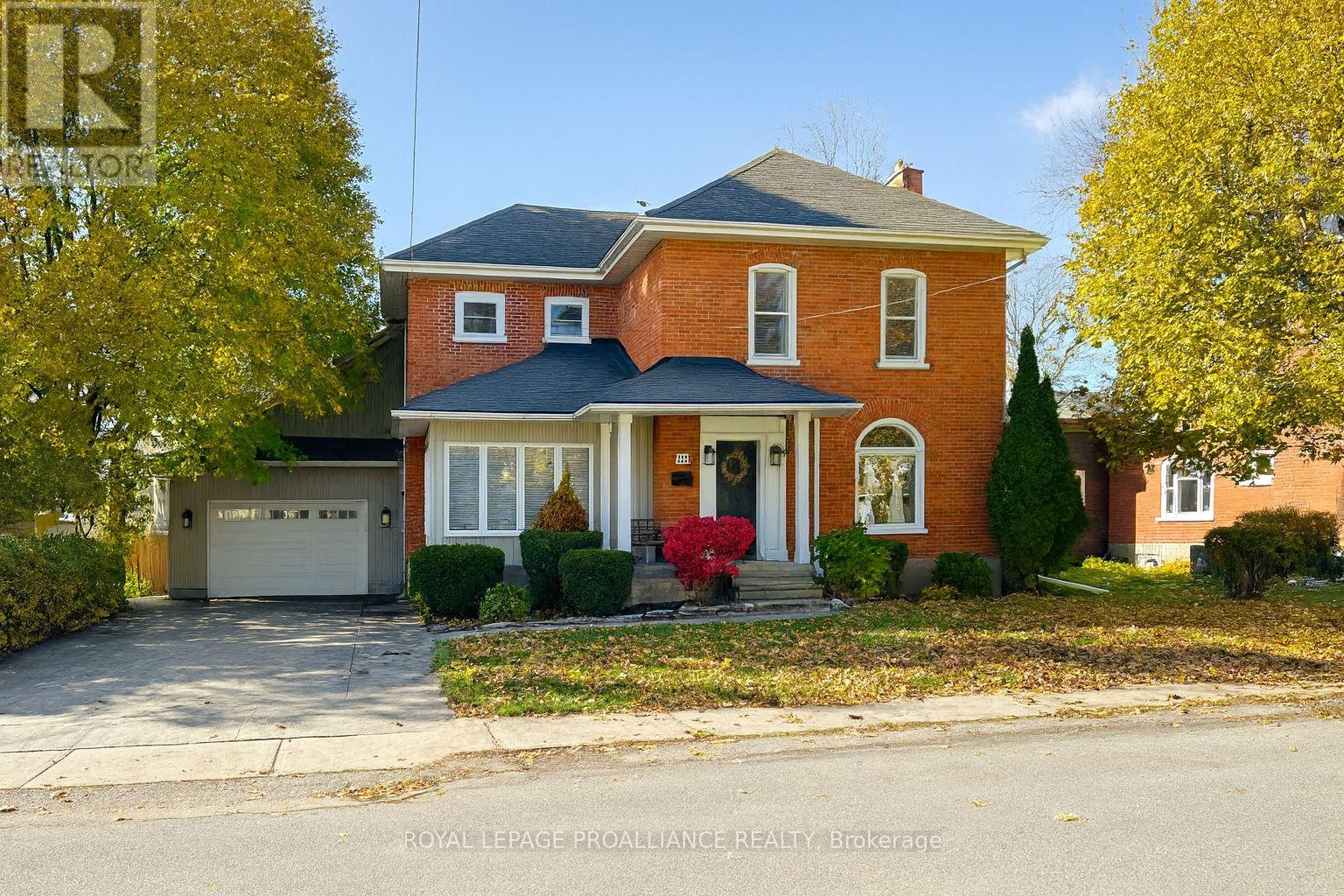 212 Foster Avenue, Belleville, Ontario K8N 3R2 - Photo 34 - X12551546