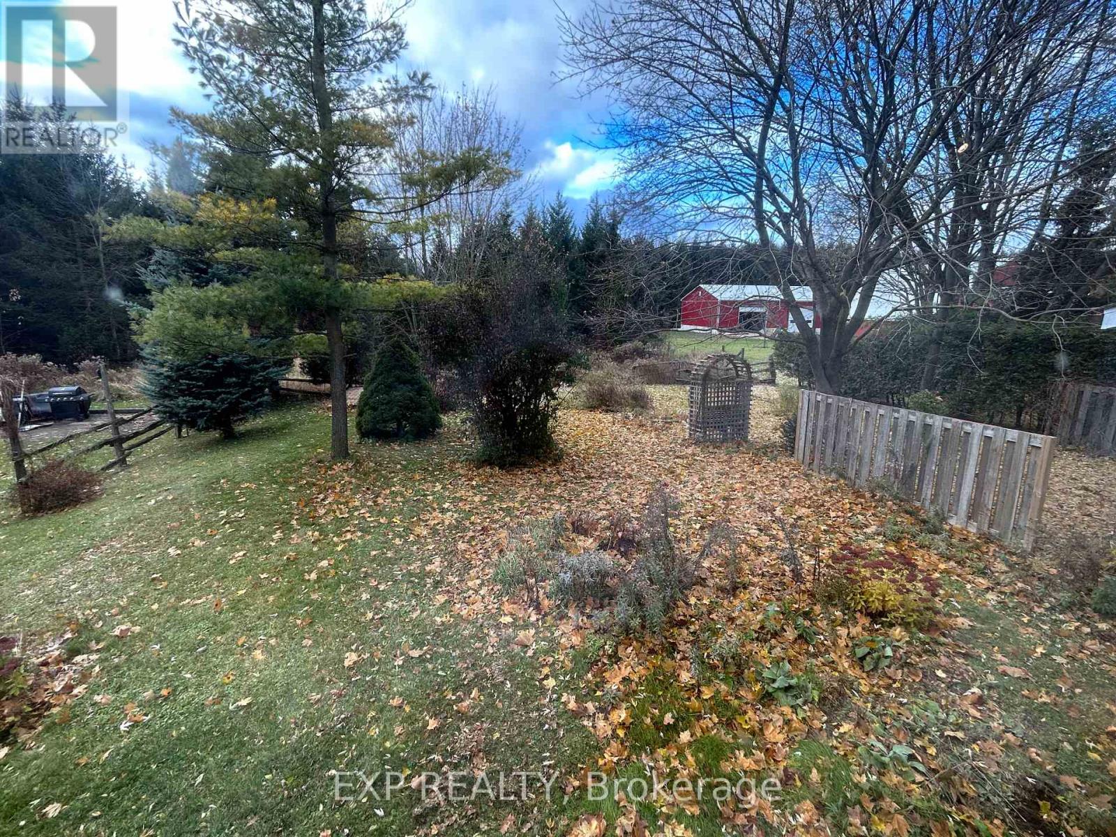 7422 Road 164 Road, North Perth, Ontario N0G 1B0 - Photo 2 - X12545844