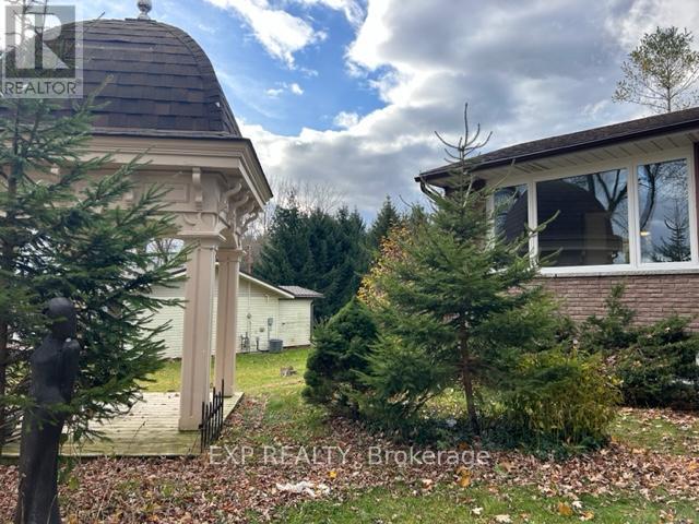 7422 Road 164 Road, North Perth, Ontario N0G 1B0 - Photo 39 - X12545844