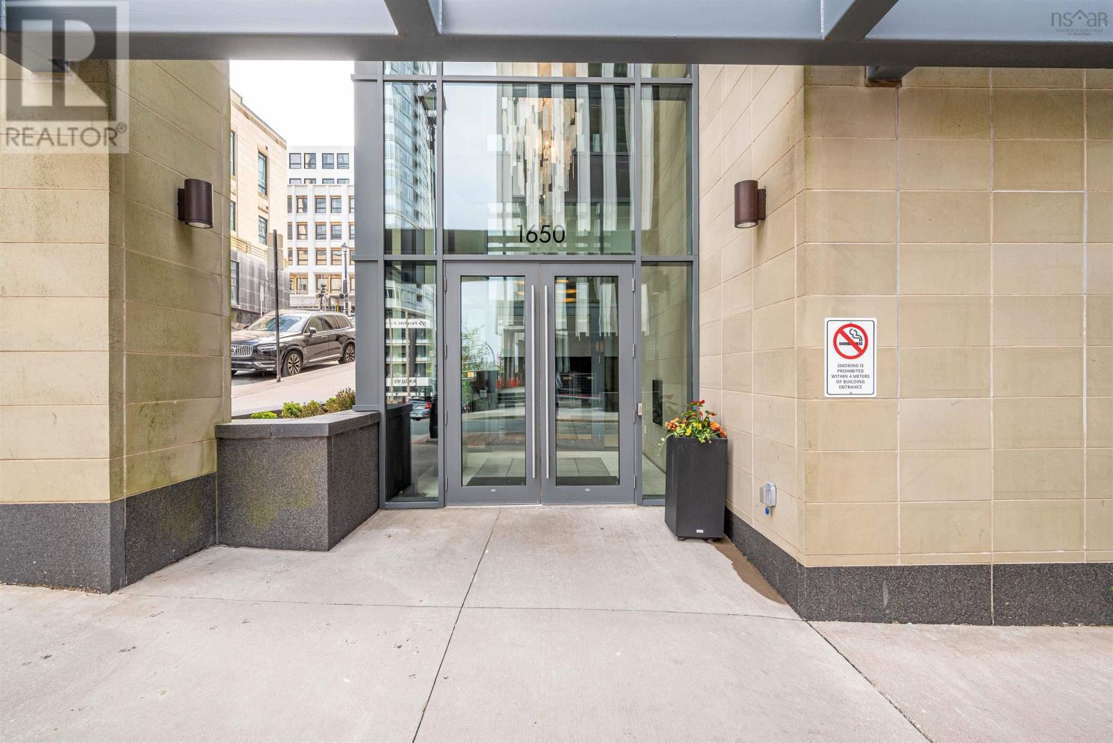 Property at 910 1650 Granville Street image 2