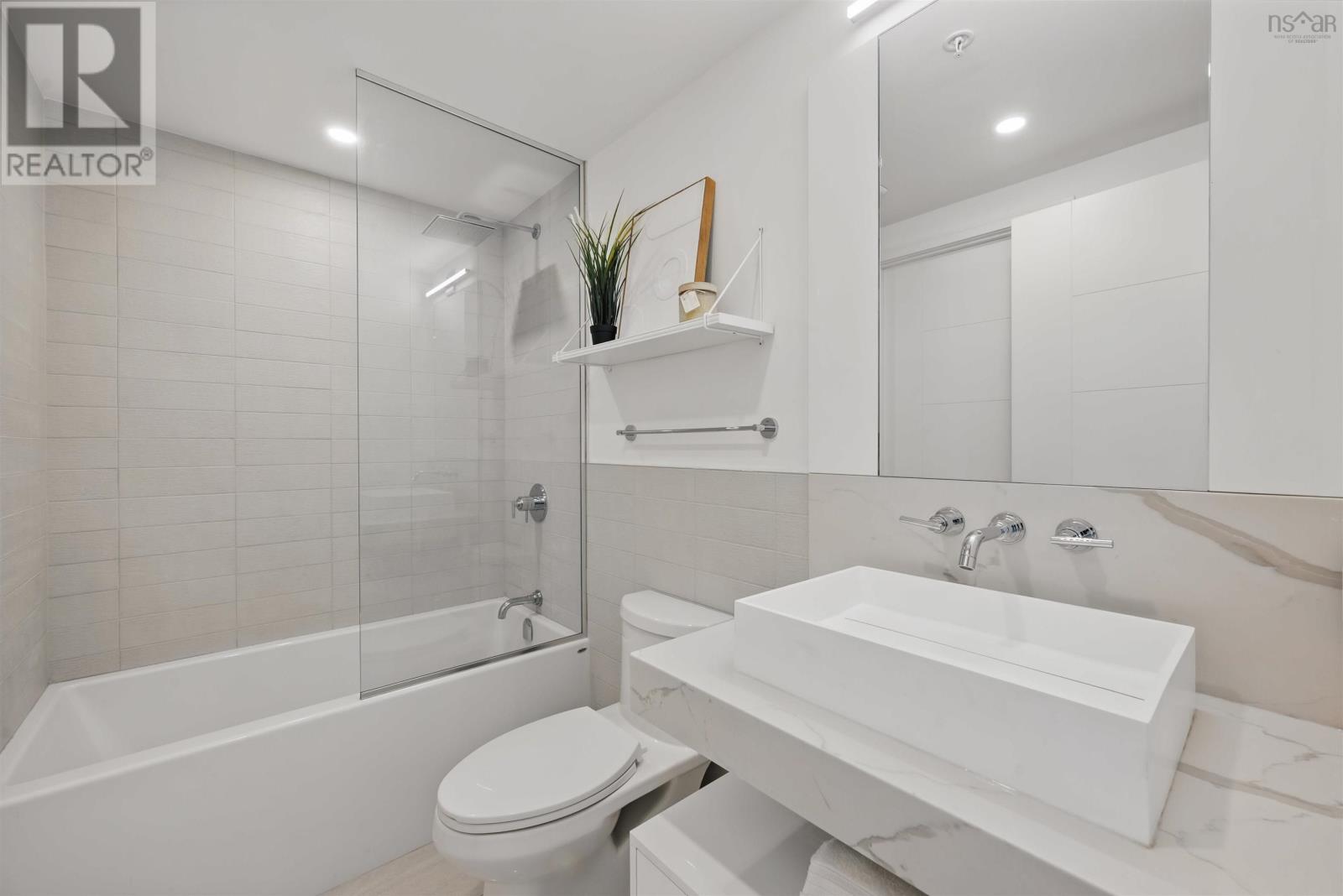 Property at 910 1650 Granville Street image 5