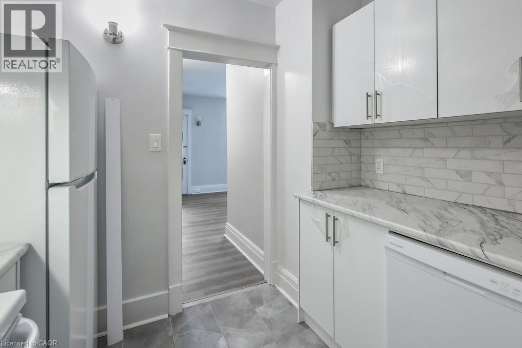 109 Balsam Avenue S, Hamilton, Ontario  L8M 3B2 - Photo 15 - 40779094