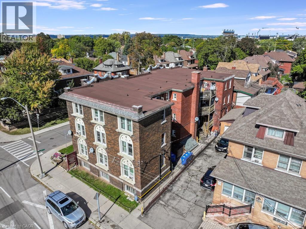 109 Balsam Avenue S, Hamilton, Ontario  L8M 3B2 - Photo 3 - 40779094