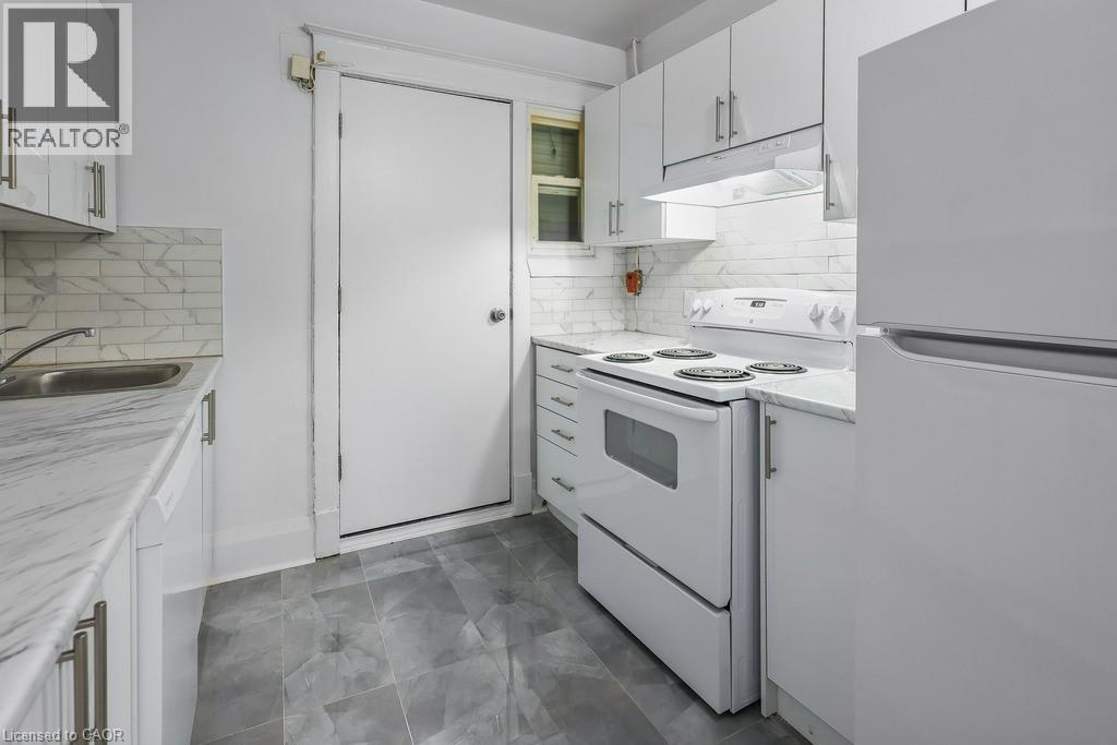 109 Balsam Avenue S, Hamilton, Ontario  L8M 3B2 - Photo 13 - 40779094