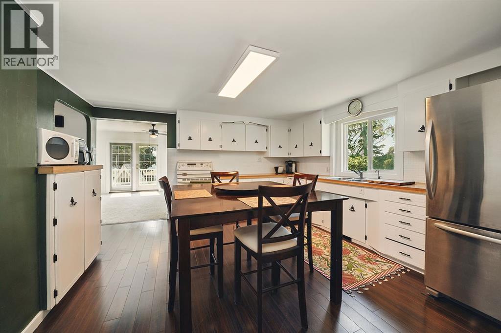 424055 Hwy 2a, Rural Ponoka County, Alberta  T0C 0Y0 - Photo 7 - A2241927