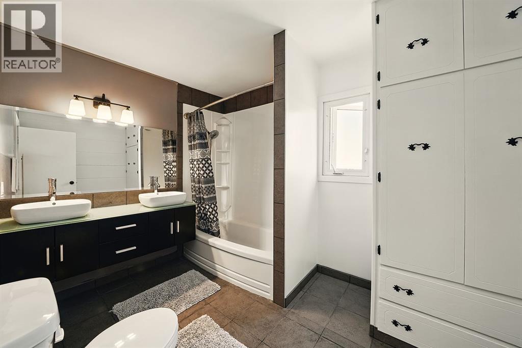 424055 Hwy 2a, Rural Ponoka County, Alberta  T0C 0Y0 - Photo 14 - A2241927