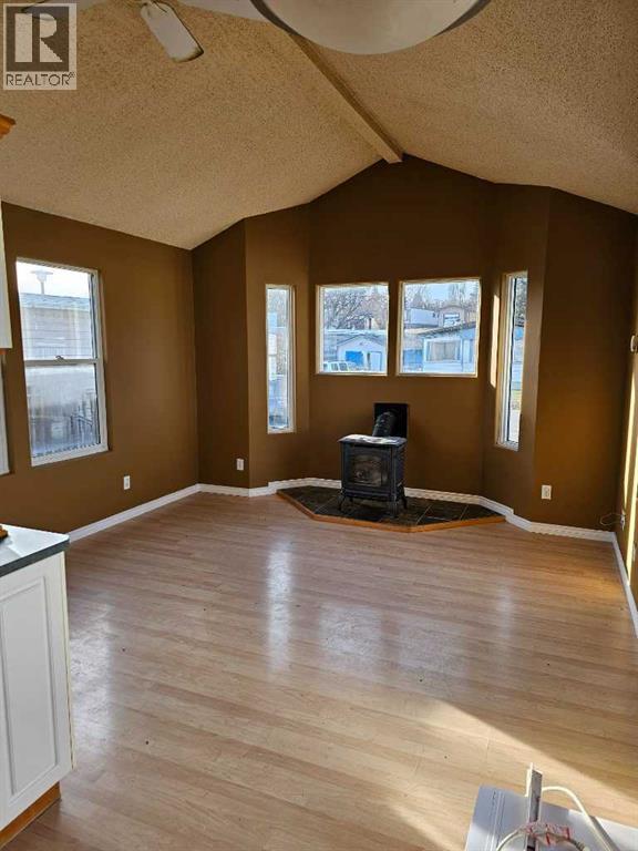 60 Parkland Acres, Lacombe, Alberta  T4L 1T1 - Photo 3 - A2270421